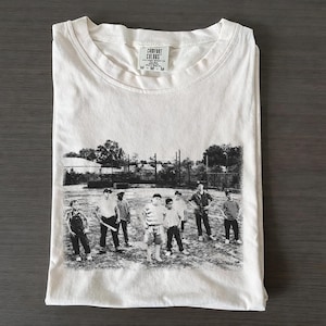 Komfortfarben Vintage The Sandlot Shirt, Legends Never Die Baseball T-Shirt, Retro Baseball 90er Jahre T-Shirt