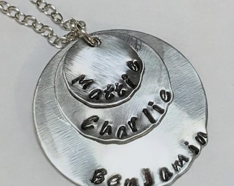 Personalized Hand Stamped Mom Necklace – Children's Names Stacked Discs