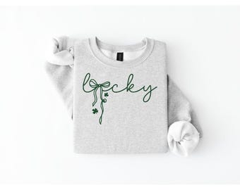Lucky Bow Crewneck Sweatshirt, Minimal St. Patrick’s Day Pullover, Green Lucky Sweatshirt, Cute Shamrock Sweatshirt