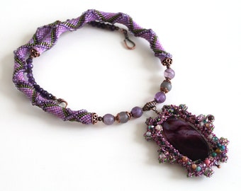 Violet purple green necklace. Bead crochet  necklace with purple agate pendant. Gift for Mom.