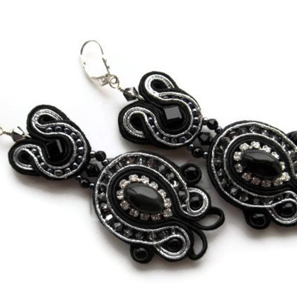 Noir - soutache long dangle and drop earrings. Soutache bead embroidery earrings.