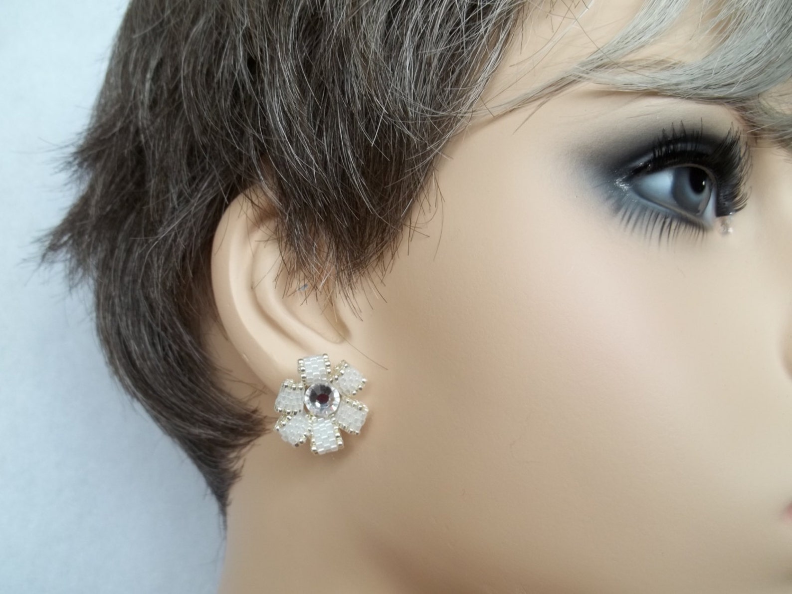 Wedding Jewelry Set. Bridal Jewelry. White Handmade Bridal Jewelry Set