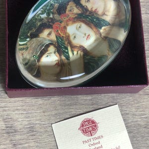 Past Times Co. Fermacarte in vetro, dipinto The Beloved di Rossetti, Oxford, Inghilterra con scatola e biglietto
