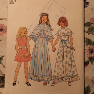 Simplicity Sewing Pattern 7413 Vintage 1976 Girls Dress and Shawl Size 8