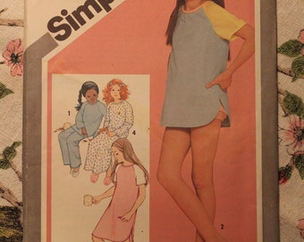 Simplicity Sewing Pattern 9788 Vintage 1980 Nightshirt, Pajamas and Babydolls -  Girls Sizes 7 and 8