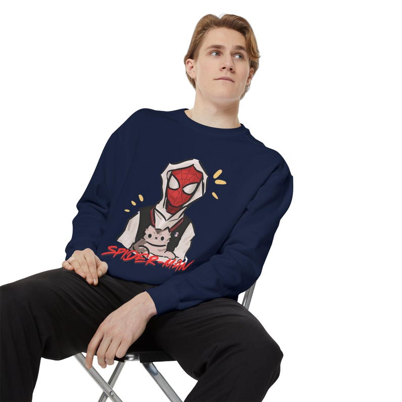 Spider Hero Cat Sweatshirt, Comic Inspired Oversized Crewneck, Aesthetic Pullover, Cozy Unisex Streetwear, Comic Spiderman Sweat zdjęcie 12