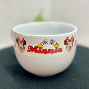 Oversized Disney Minnie Mouse Coffee Soup Mug EUG Large Ceramic Classic Minnie Bild 7