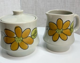 Rare vintage Spring Daisy Grès Japon sucrier écrémeux fleurs blanches Cottage core