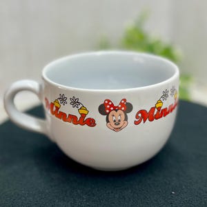 Oversized Disney Minnie Mouse Coffee Soup Mug EUG Large Ceramic Classic Minnie Bild 1