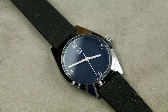 Vintage Q Q Mechanical Wind Up Watch With Dark Blue Dial And Etsy