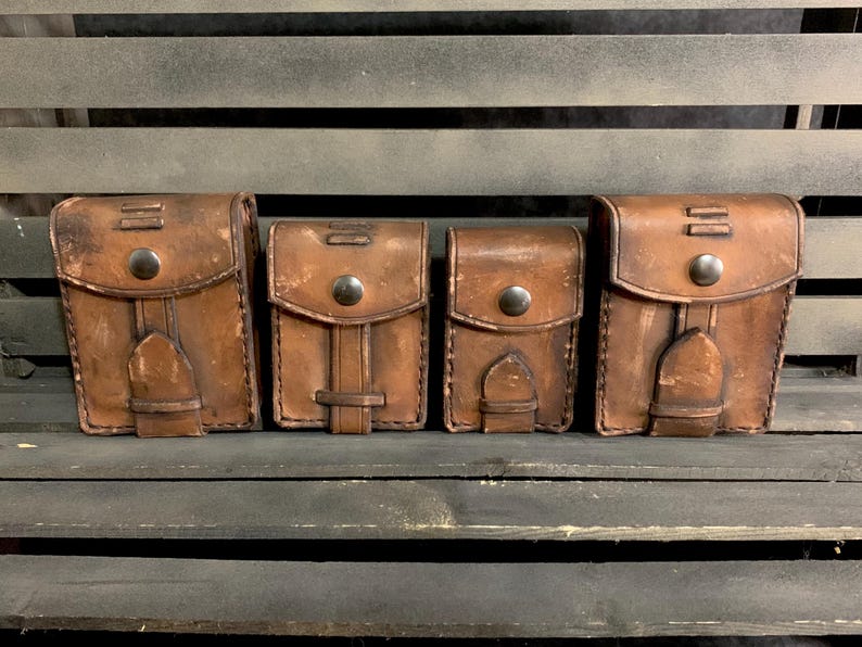 Wasteland Fallout Leather Set of 4 Belt Pouches Weathered Brown