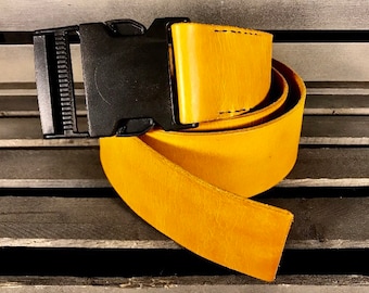 1.5” Wide Leather Belt with Quick Release Buckle