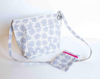 Bolso de hombro Lady Lavender con cremallera pequeña, con asa para maquillaje y artículos de aseo, bolsillos
