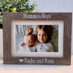 MOMMY'S BOYS Gift, Personalized Mommy picture frame, Custom Mommy photo frame, Mommy frame, Mom gift, Mom frame, Mom picture frame, for Mom