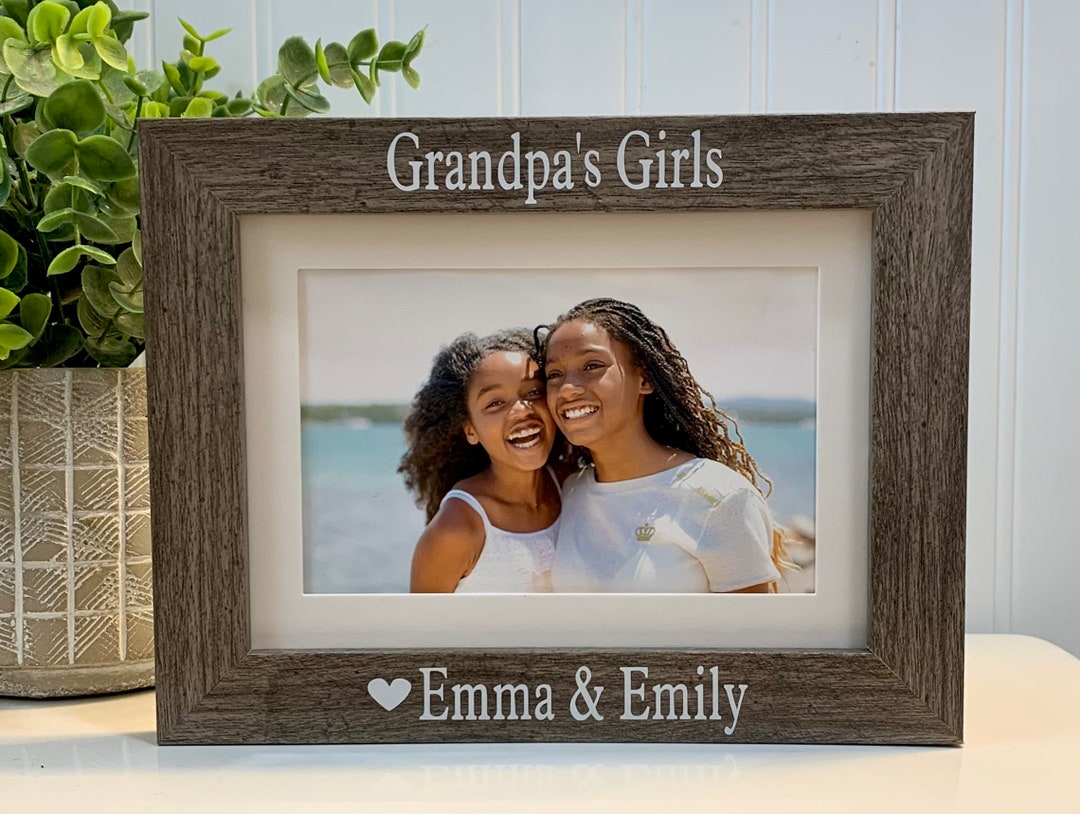 GRANDPA' S GIRLS Gift select Any Grandparent Name, Grandpa Frame