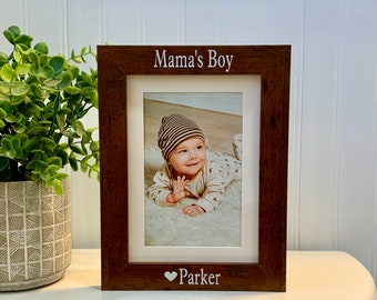 MAMA'S BOY gift, Mama gift, Mama frame, Mama picture frame, Mama photo frame, Personalized photo frame gift for Mama, Mommy frame, Mom frame