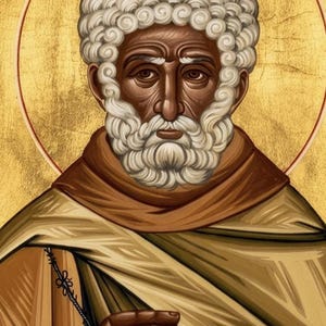 Puede incluir: Icono de un hombre con piel oscura, barba rizada blanca y cabello rizado blanco. Viste una t&uacute;nica marr&oacute;n y sostiene un objeto delgado y negro. El fondo es dorado con un halo rojo.