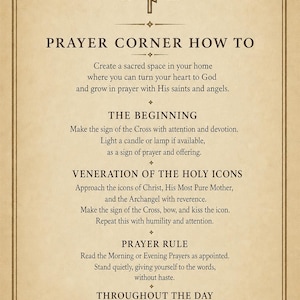 Puede incluir: Un impreso informativo de color beige con un borde marr&oacute;n oscuro y esquinas decorativas. Presenta un s&iacute;mbolo de cruz central sobre el texto PRAYER CORNER HOW TO, seguido de instrucciones para la oraci&oacute;n y la veneraci&oacute;n de los iconos.