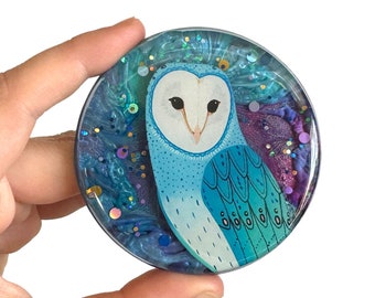 Barn owl magnet, woodland animal resin magnet, cute barn owl fridge decor, colorful wildlife magnet, bird lover gift