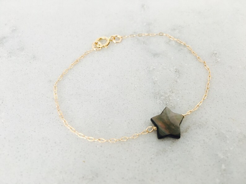 Mother of Pearl Star Bracelet