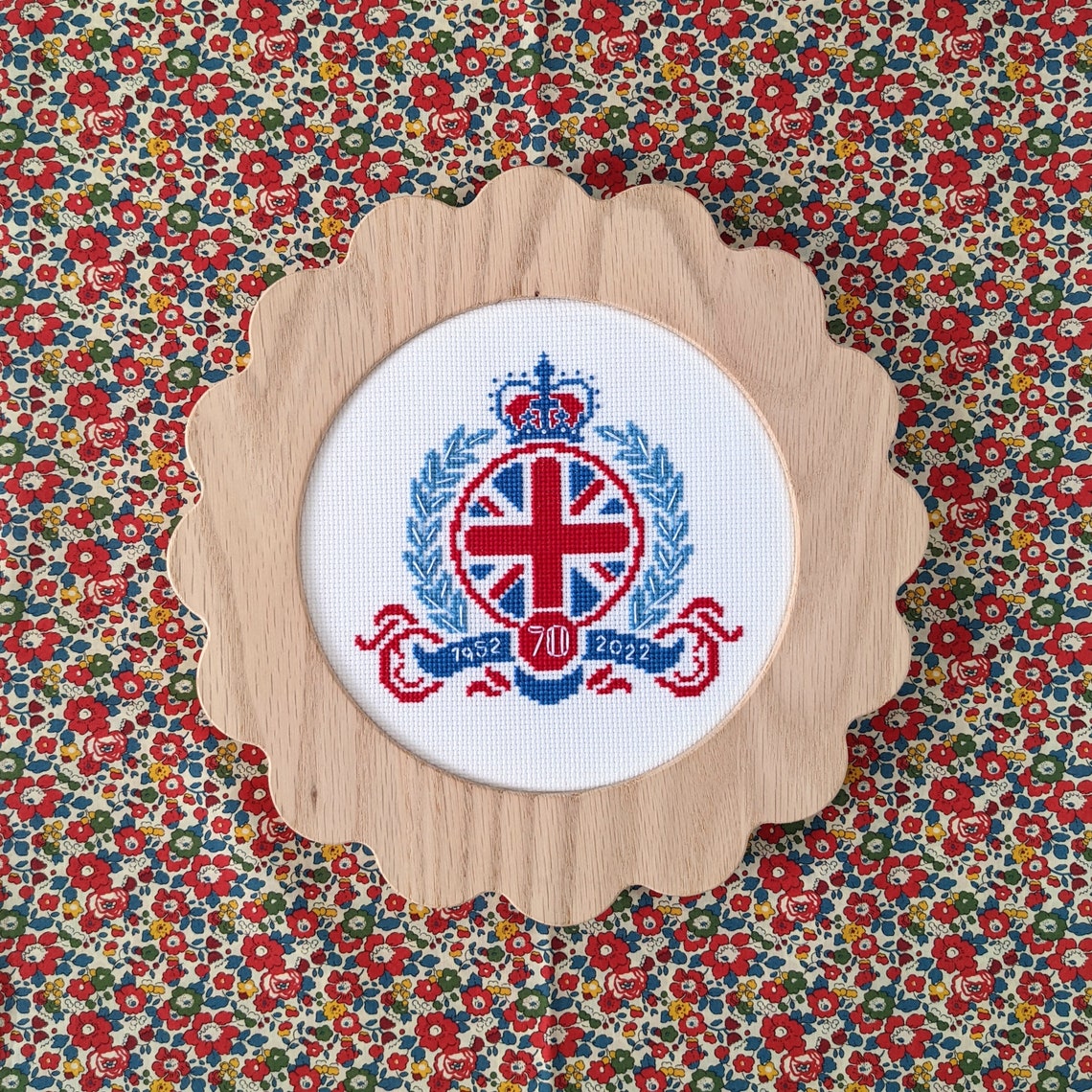 Platinum Jubilee Cross Stitch PATTERN Her Majesty the Queen Etsy