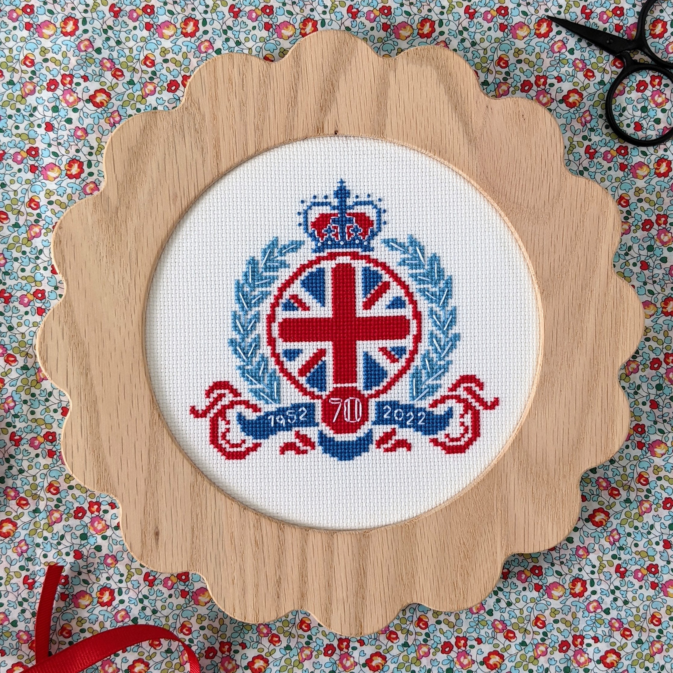 Platinum Jubilee Cross Stitch PATTERN Her Majesty the Queen Etsy UK