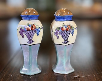 Vintage Japan Lusterware Salt & Pepper Shakers, Hand Painted Fruit Basket, Gold Top Porcelain Shakers, Cottage Kitchen Decor