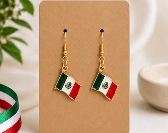 Pendientes con la bandera de México para el Mundial 2026. Regalo ideal para aficionados. Joyería para el día del partido.