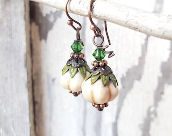 Pumpkin Earrings. White Howlite Fall Earrings. Copper & Cream Autumn Earrings. Fall Dangle Earrings. Autumn Jewelry. Fall Jewelry.Pumpkins