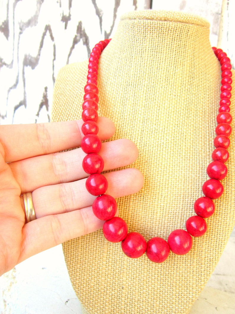 Bridesmaid Jewelry Red Turquoise Necklace Red Statement Necklace Red Graduated Necklace Beaded Red Necklace Red Beaded Necklace