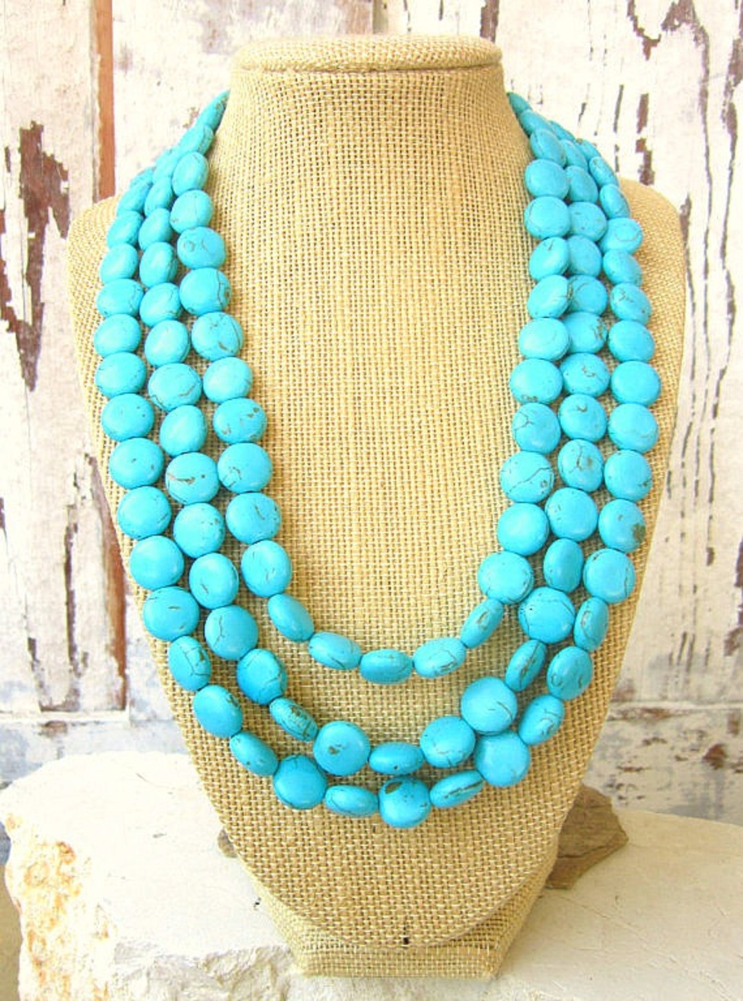 xxWhite Turquoise Triple Strand Necklace 256a