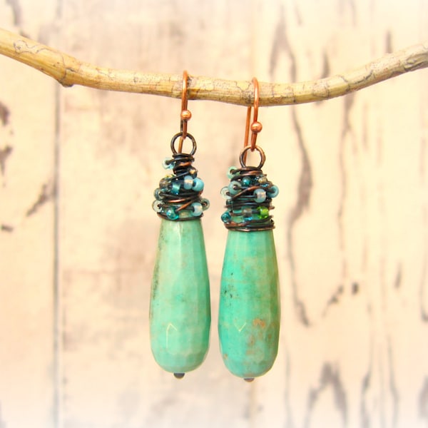 Faceted Chrysoprase Earrings. Chrysoprase Wire Wrapped Dangle Earrings.Chrysoprase Jewelry.Rustic Earrings.Rustic Jewelry.Green Earrings