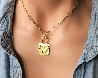 Collier à maillons en forme de cœur doré. Collier avec cadenas en forme de cœur doré. Collier cœur, cadeau pour elle. Collier à maillons épais en forme de cœur doré. Bijoux cœur