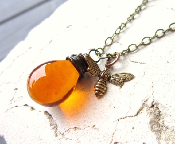 Bee Necklace  Bee Jewelry for Women or Men as Great Honey Bee Decor or  Bumblebee Decor and Bee Accessories for Women Honey Bee Gifts and Bee Gifts  for Women be a