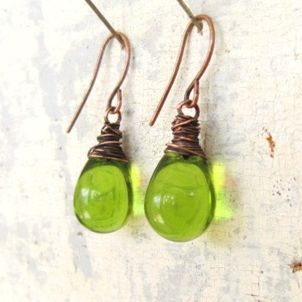 Olive Green Drop Earrings. Wire Wrapped Briolette Earrings. Green Dangle Earrings. Green Glass Earrings. Green Glass Jewelry. Czech Jewelry