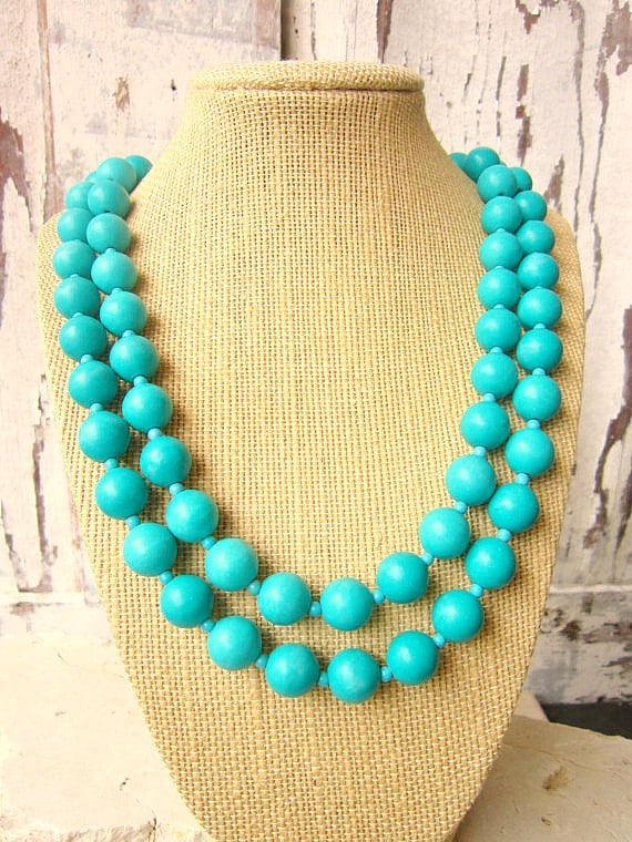 Turquoise strand necklace deals