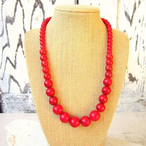 Red Beaded Necklace. Red Graduated Necklace. Red Statement Necklace. Beaded Red Necklace. Bridesmaid Jewelry. Red Turquoise Necklace