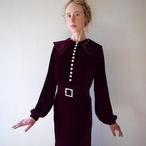 1930s silk velvet gown . vintage 30s velvet dress . size xs to small