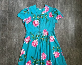 1940s rose print dress . vintage 40s seersucker dress . size xl