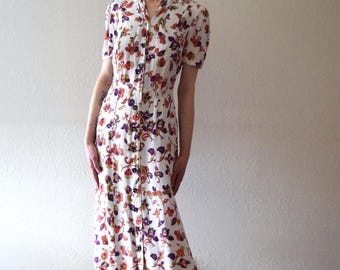 Vintage 1930s rayon print dress . size xs to small