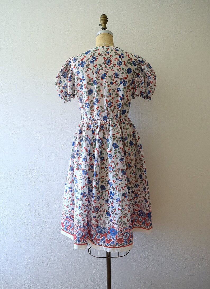 vintage 30s puff sleeve dress Late 1930s border print dress