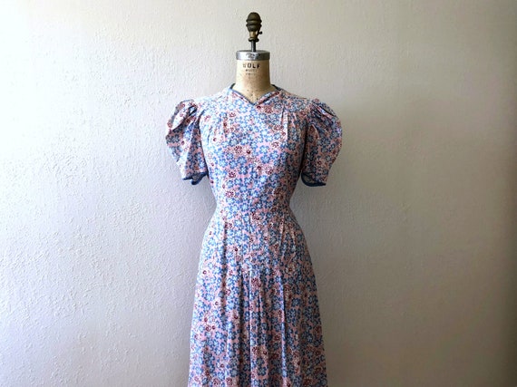 1930s feed sack dress . vintage 30s feedsack dress