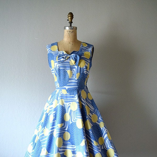 1950s 1960s sundress . vintage 50s circle print dress