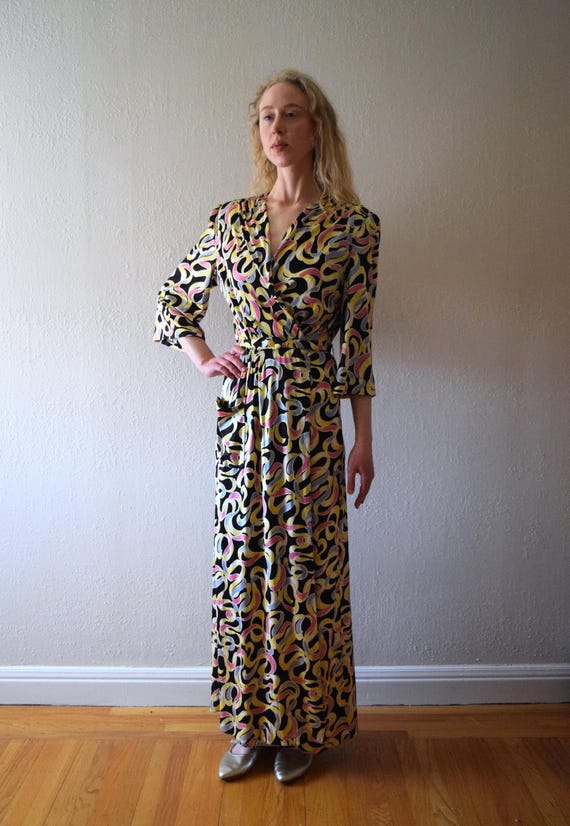vintage jersey dress 1940s Horse Novelty Print Rayon Jersey Dress
