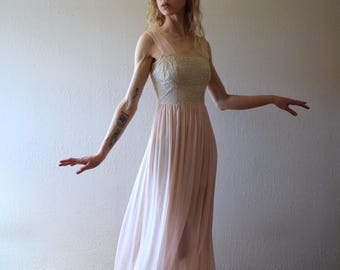 1930s 1940s lace and silk chiffon gown . vintage nightgown . size xxs to xs