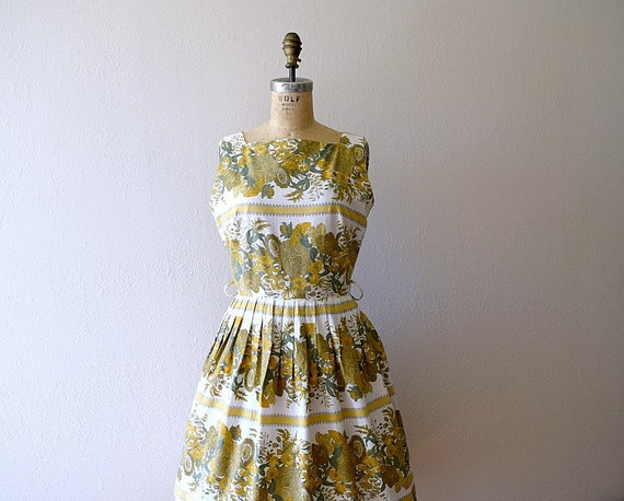 Vintage 1950s dress . 50s striped floral sundress