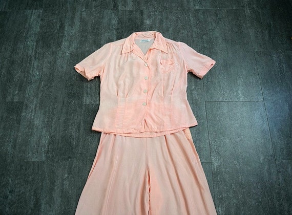 1940s rayon pajamas . vintage 40s lounge set