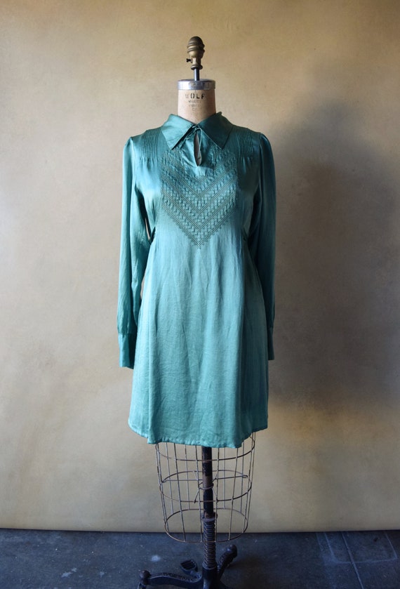 1920s silk satin tunic . vintage 20s green top . … - image 2