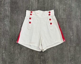 1930s shorts . vintage 30s fall front shorts . size xs to small