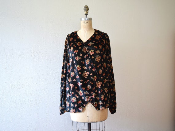 1920s velvet blouse . vintage 20s dark floral top